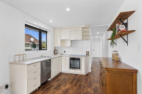 Photo of property in 465 Mairehau Road, Parklands, Christchurch, 8083