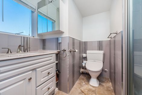 Photo of property in 5 Paua Place, Mount Roskill, Auckland, 1041