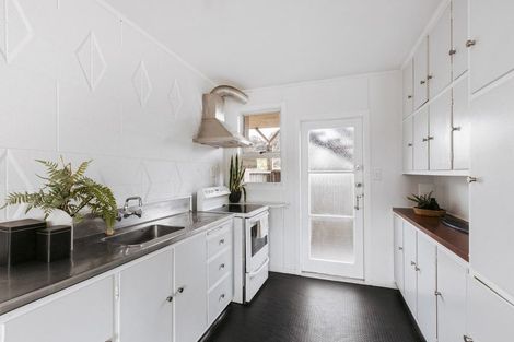 Photo of property in 4/41 Kawaka Street, Mount Maunganui, 3116