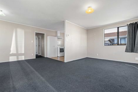 Photo of property in 4/1 Rebecca Rise, Weymouth, Auckland, 2103