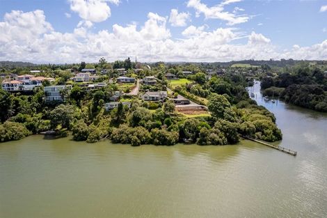Photo of property in 82 Riverview Road, Kerikeri, 0230