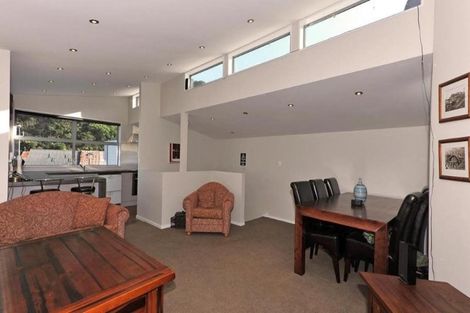 Photo of property in 1 Cameron Street, Kaiwharawhara, Wellington, 6035