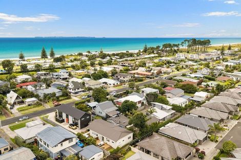 Photo of property in 49b Percy Road, Papamoa Beach, Papamoa, 3118