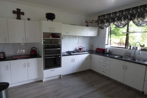 Photo of property in 53h Doralto Road, Frankleigh Park, New Plymouth, 4310