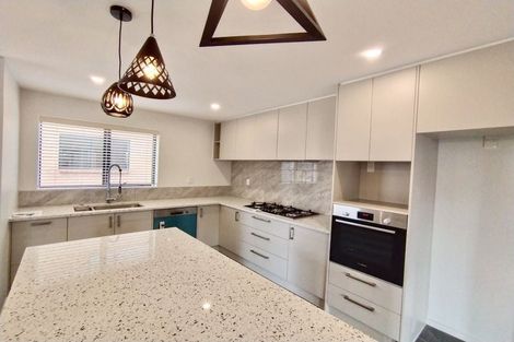 Photo of property in 39b Cutler Street, New Lynn, Auckland, 0600