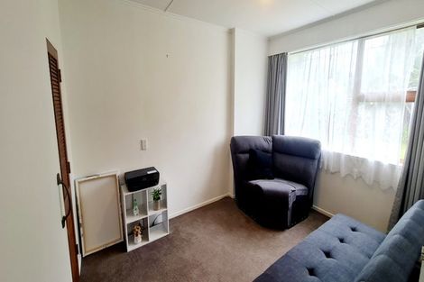 Photo of property in 2a Anzac Road, Otaki, 5512