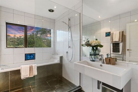 Photo of property in 13 Sandford Street, Campbells Bay, Auckland, 0630
