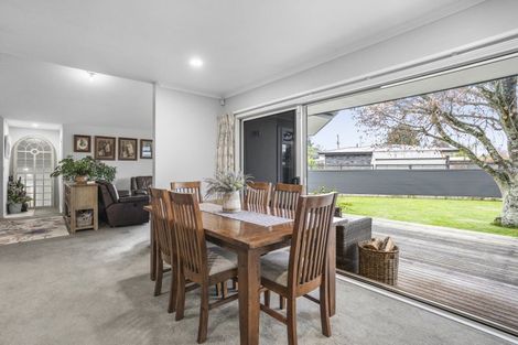 Photo of property in 10 Howard Street, Carterton, 5713
