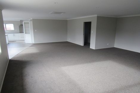 Photo of property in 15 Victoria Street, Hawera, 4610