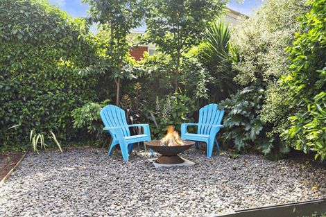 Photo of property in 2 Bremridge Place, Melville, Hamilton, 3206