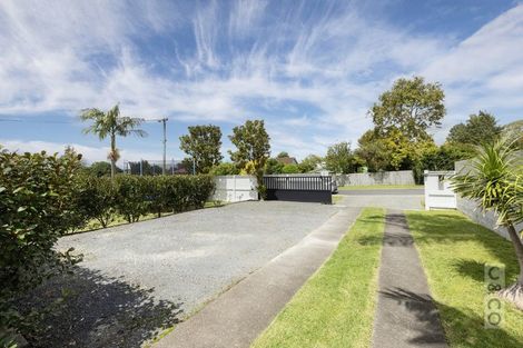 Photo of property in 15 Albert Street, Riverhead, 0820