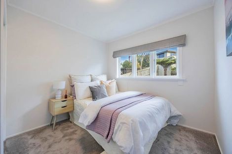 Photo of property in 23 Korotaha Terrace, Rothesay Bay, Auckland, 0630