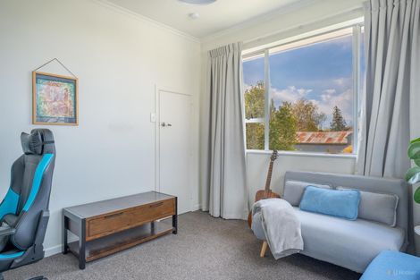 Photo of property in 60 Timaru Road, Waimate, 7924