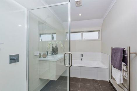 Photo of property in 184 Clark Road, Hobsonville, Auckland, 0616