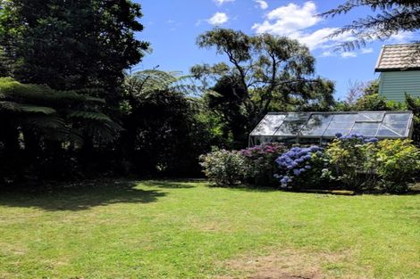 Photo of property in 44 Monaghan Avenue, Karori, Wellington, 6012