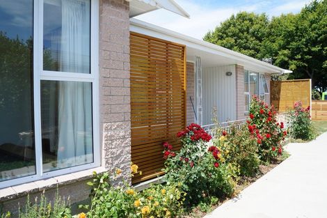 Photo of property in 31 Grahams Road, Ilam, Christchurch, 8041