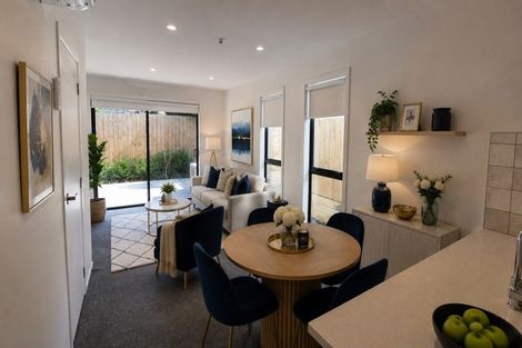 Photo of property in 11/30 Bowater Place, Manurewa, Auckland, 2102
