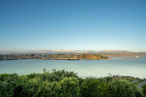 Photo of property in 73 View Road, Houghton Bay, Wellington, 6023