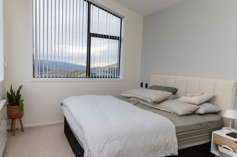 Photo of property in 81 Cedarwood Street, Woodridge, Wellington, 6037