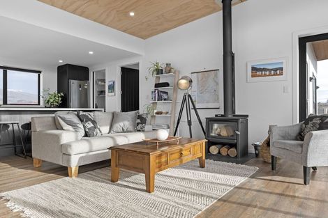 Photo of property in 4 Jocks Terrace, Twizel, 7901