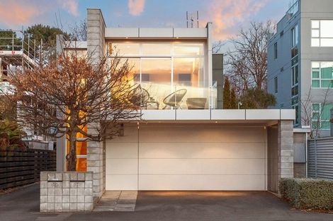 Photo of property in 30 Carlton Mill Road, Merivale, Christchurch, 8014