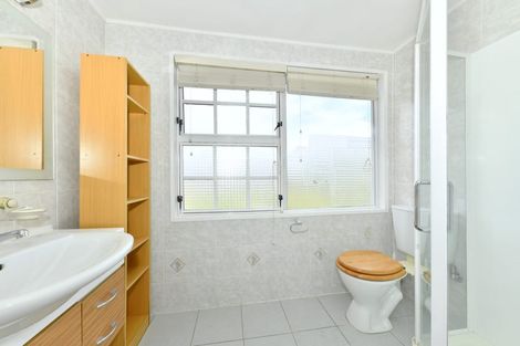 Photo of property in 11 Guinness Crescent, Ilam, Christchurch, 8041