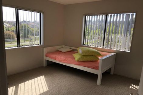 Photo of property in 7 Packspur Drive, Flat Bush, Auckland, 2016