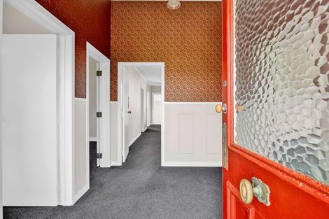 Photo of property in 20 Cambridge Street, Patea, 4520