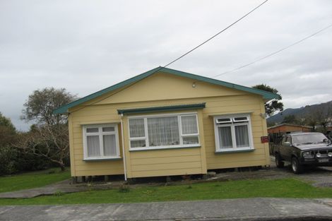 Photo of property in 30 Mills Street, Runanga, 7803