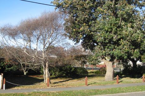 Photo of property in 133 Bowhill Road, New Brighton, Christchurch, 8083