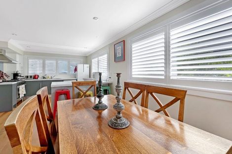 Photo of property in 15a Onslow Road, Khandallah, Wellington, 6035