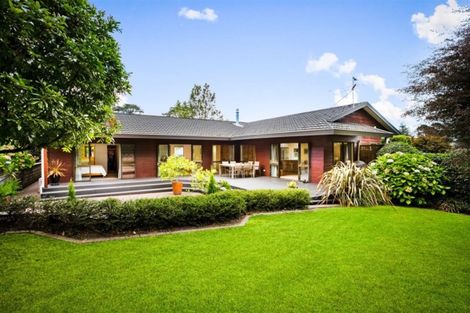 Photo of property in 16 The Close, Greenhithe, Auckland, 0632