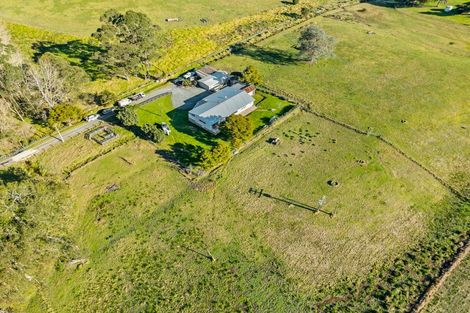 Photo of property in 3135 Kaipara Coast Highway, Glorit, Warkworth, 0984