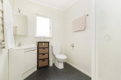 Photo of property in 35 Primrose Street, Frankton, Hamilton, 3204