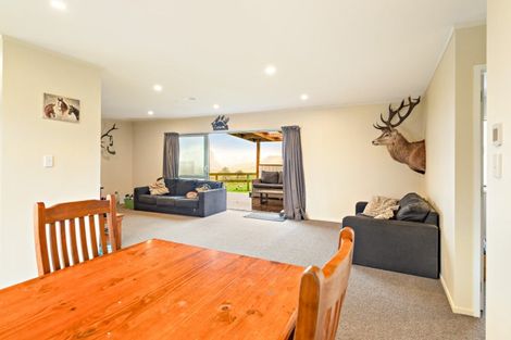 Photo of property in 1168 Oturoa Road, Hamurana, Rotorua, 3072