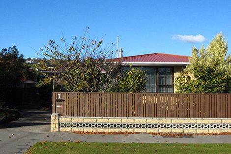 Photo of property in 7 Pahau Place, Cracroft, Christchurch, 8025