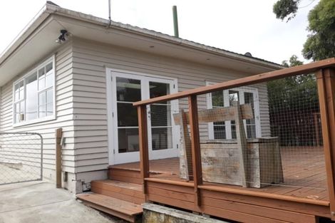 Photo of property in 119 Bowhill Road, New Brighton, Christchurch, 8083
