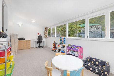 Photo of property in 105 Leinster Avenue, Raumati South, Paraparaumu, 5032