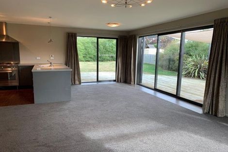 Photo of property in 32 Ash Avenue, Albert Town, Wanaka, 9305