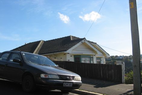 Photo of property in 2 Embo Street, Caversham, Dunedin, 9012