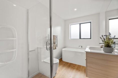 Photo of property in 32 Dunn Street, Lake Hawea, 9382