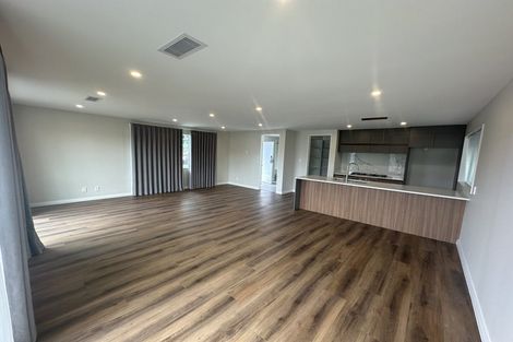 Photo of property in 5b Mander Place, Bucklands Beach, Auckland, 2012