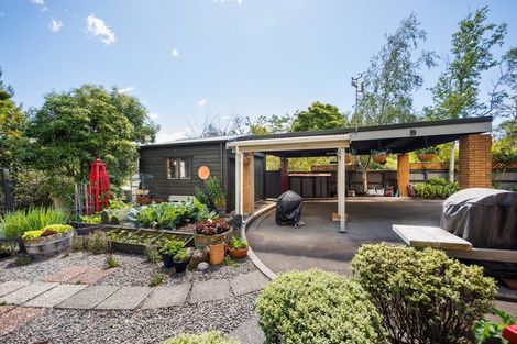 Photo of property in 101 Clifton Terrace, Fitzherbert, Palmerston North, 4410