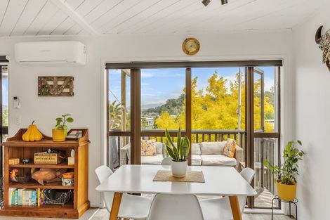 Photo of property in 15a Centennial Drive, Whitianga, 3510