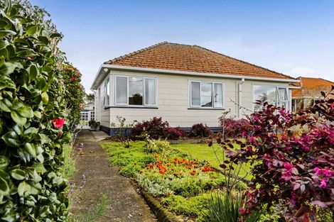 Photo of property in 5 Raleigh Street, Vogeltown, New Plymouth, 4310