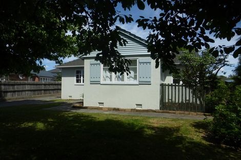 Photo of property in 32 Piko Crescent, Riccarton, Christchurch, 8041