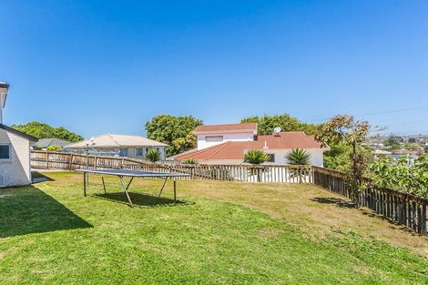 Photo of property in 5 Paua Place, Mount Roskill, Auckland, 1041