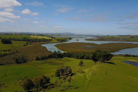 Photo of property in 213 Run Road, Wharehine, Wellsford, 0977