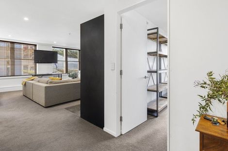 Photo of property in 2a/123 Molesworth Street, Thorndon, Wellington, 6011