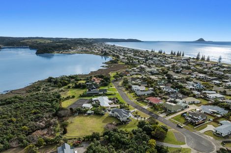 Photo of property in 26 Ohiwa Parade, Ohope, 3121